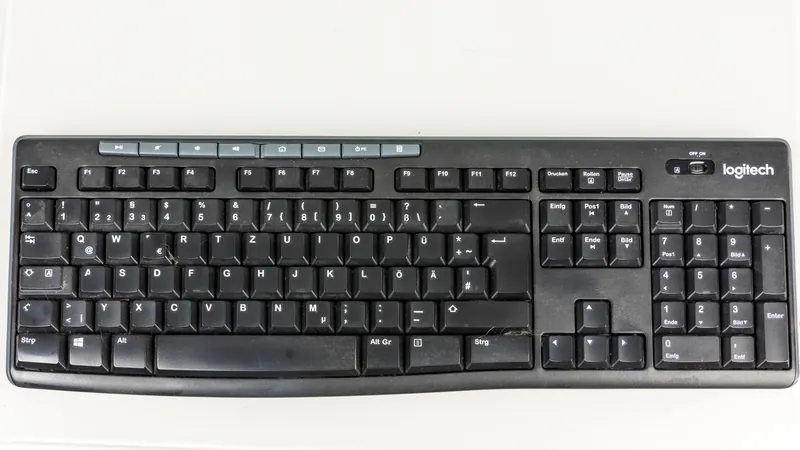 Teclado inalámbrico Logitech K270 negro